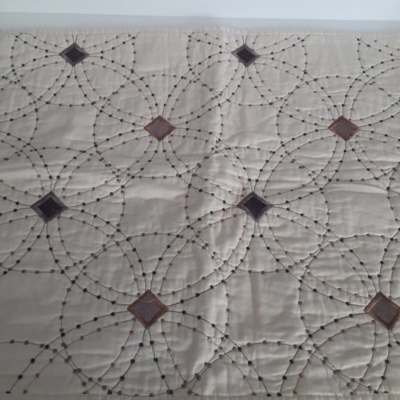 Home Classic Quilted Pillow Sham Wedding Ring Diamond Embroidered - Picture 6 of 7